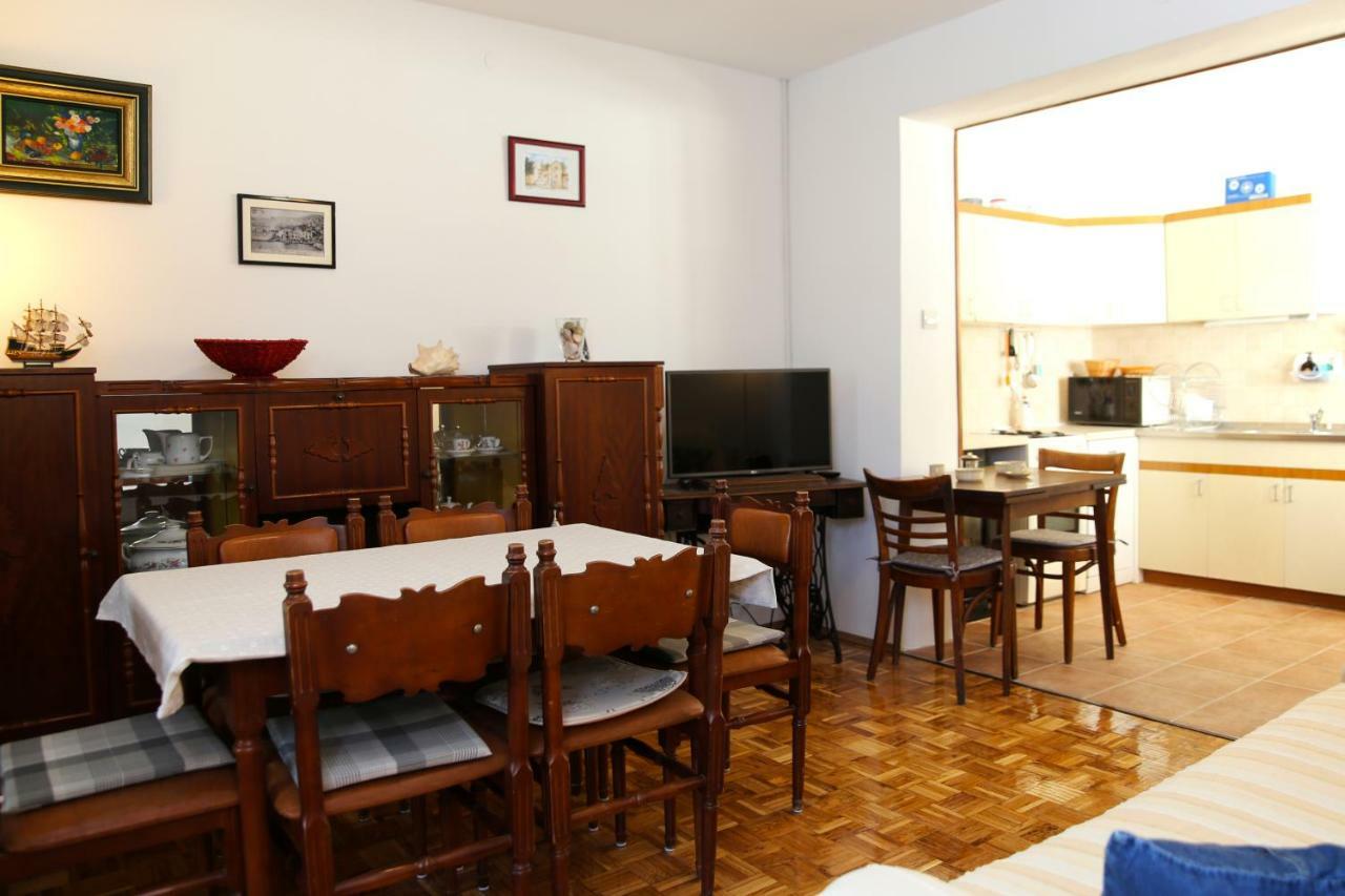 Seaside Apartment Tisno Exterior foto
